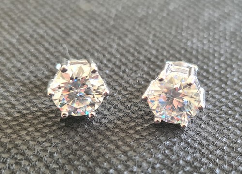 Moissanite 2ct carat - 2ct,