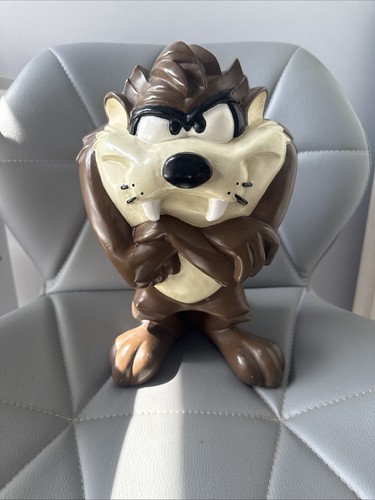 Warner bros tasmanian devil - warner,