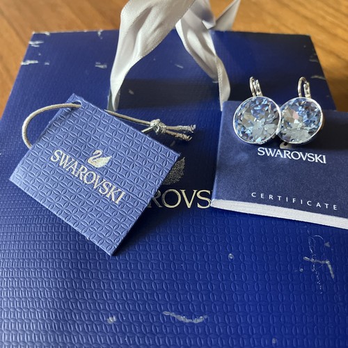 Swarovski large blue stone - ,
