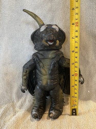 Spectreman kaiju masudaya - spectreman,