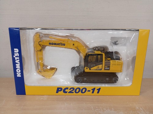 Komatsu 200 excavator - komatsu,