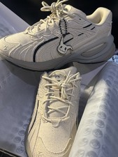 Size 7.5 - Pokémon x Puma
