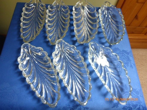 Vintage retro pressed glass - 7,
