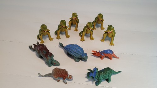 Vintage dinosaur bundle toy - vintage,