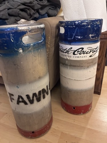 Empty used beer kegs - used,