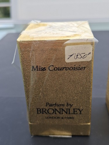 Vintage miss courvoisier - courvoisier, by