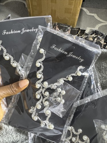 Silver tone pearl crystal - silver,