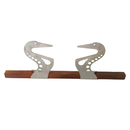 Artist hand support bridge - hand,