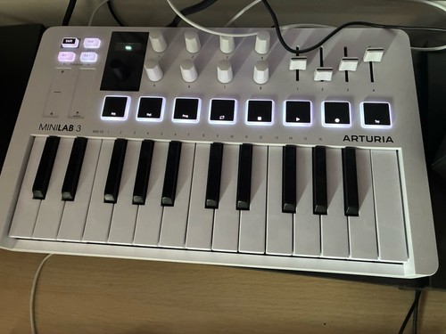 Arturia minilab midi - 25,