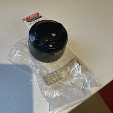 YAMAHA RD 250 RD400 XS360 XS400 NOS SPEEDOMETER CASING 1A0-83507-00