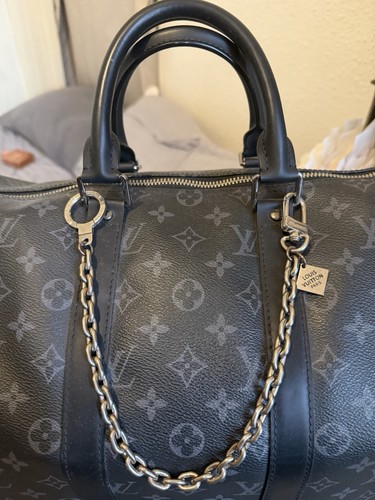 Louis vuitton silver keychain - vuitton,