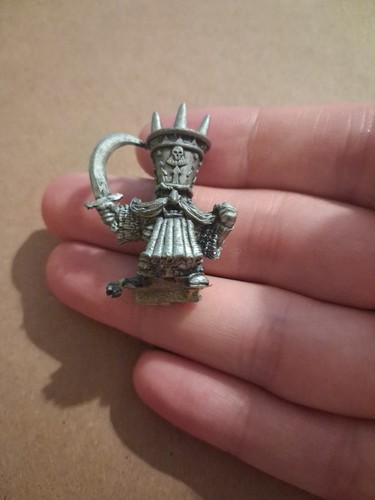 Warhammer chaos dwarf champion - warhammer,