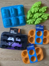Job Lot X 5 UNUSED Baking/Craft Silicone Moulds-HALLOWEEN-Dinosaurs-Trains