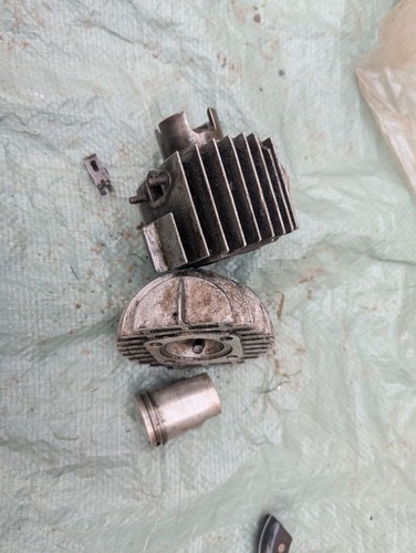 Piston and cylinder jawa - piston,