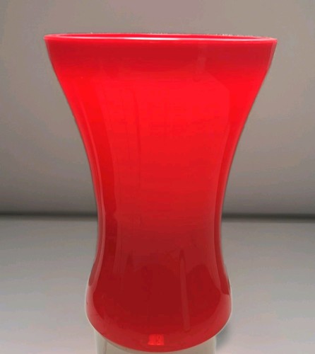 Red acrylic vase 20cm hand - vase,