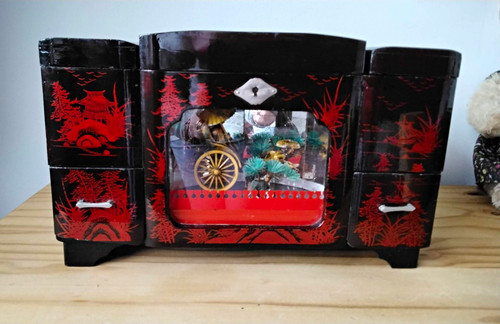 Oriental large black red - oriental,