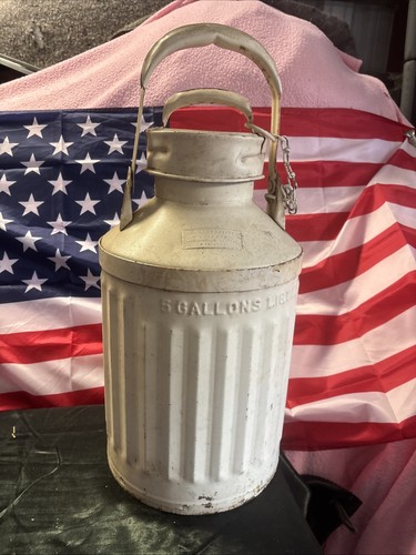 Vintage american shields - vintage,