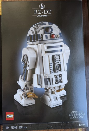New sealed retired lego - sealed, star