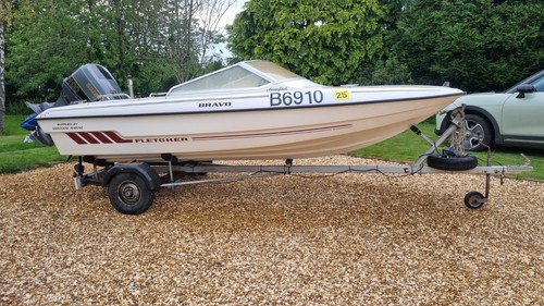 Fletcher arrow flash bravo 147 - arrow,