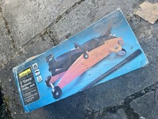 Halfords 2 Tonne Trolley Jack