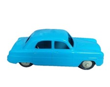 Dinky 162 Ford Zephyr features