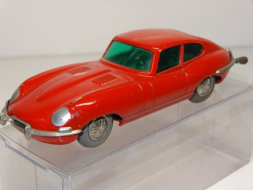 Schuco micro racer 1047 - schuco, jaguar