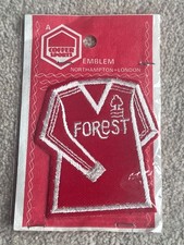 1970's Nottingham Forest FC Unopened Shirt Shaped Coffer fabric badge / patch
