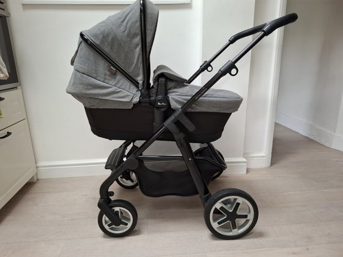 Silver cross pioneer pram - silver,