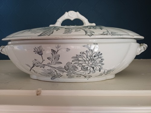 Antique royal semi - semi, porcelain