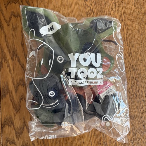 Youtooz plush phantom mangle - youtooz,