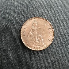 George V 1933 Half Penny Mint State With Lustre