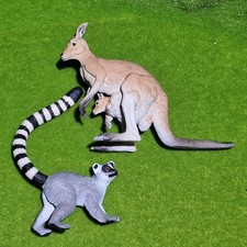 Safari Ltd - Lemur & Kangaroo