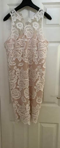 Stunning reiss meghan floral - stunning,