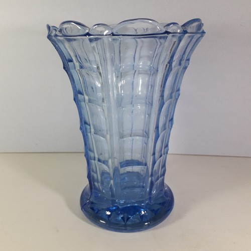 Art deco glass blue scalloped - deco,
