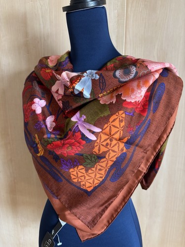 Gucci silk scarf square 85cm - gucci,
