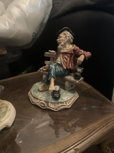 Capodimonte porcelain figurine