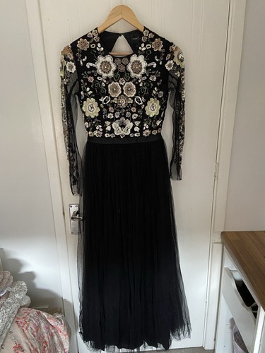 Stunning needle and thread - stunning,