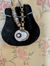 Gorgeous Statement Piece by