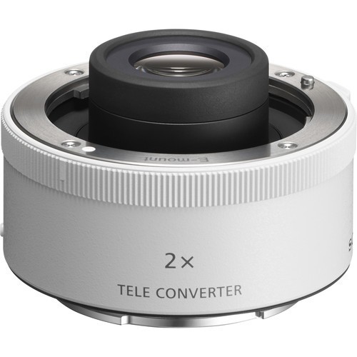 New sony sel20tc - sony,