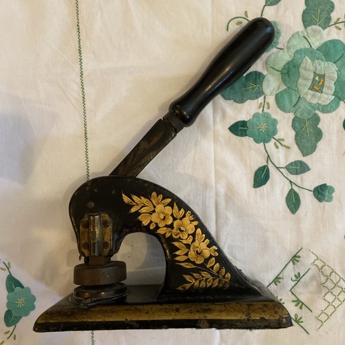 Antique cast iron - antique,