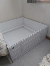 Whelping Box 120cm X 120cm X 40cm X Heavy Duty Double Thickness pvc.