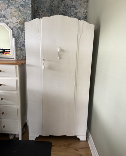 Vintage shabby chic cream - vintage,
