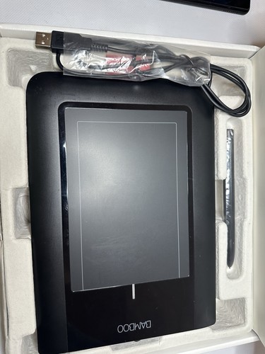Wacom bamboo pen - wacom,