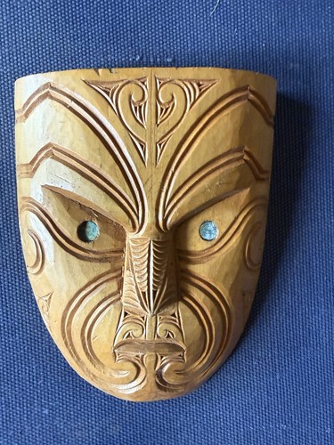Maori wooden carving tribal - maori,