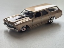 1:64 - Hot Wheels - 2009 New Models - 70' Chevy Chevelle SS Wagon - Gold