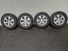 MITSUBISHI L200 MK4 2007 ALLOY WHEELS & TYRE SET 17 INCH 6 SPOKE MR992747
