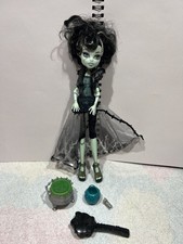 Monster High Doll Frankie Stein Ghouls Rule 