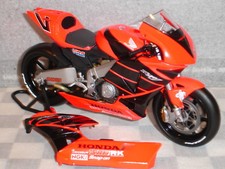 1/12 MINICHAMPS ROSSI SUMMER