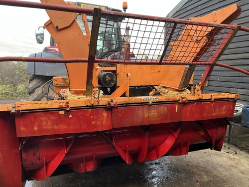 Snow blower tractor mounted - snow,