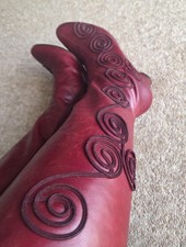 Vintage Hispanitas Red Leather